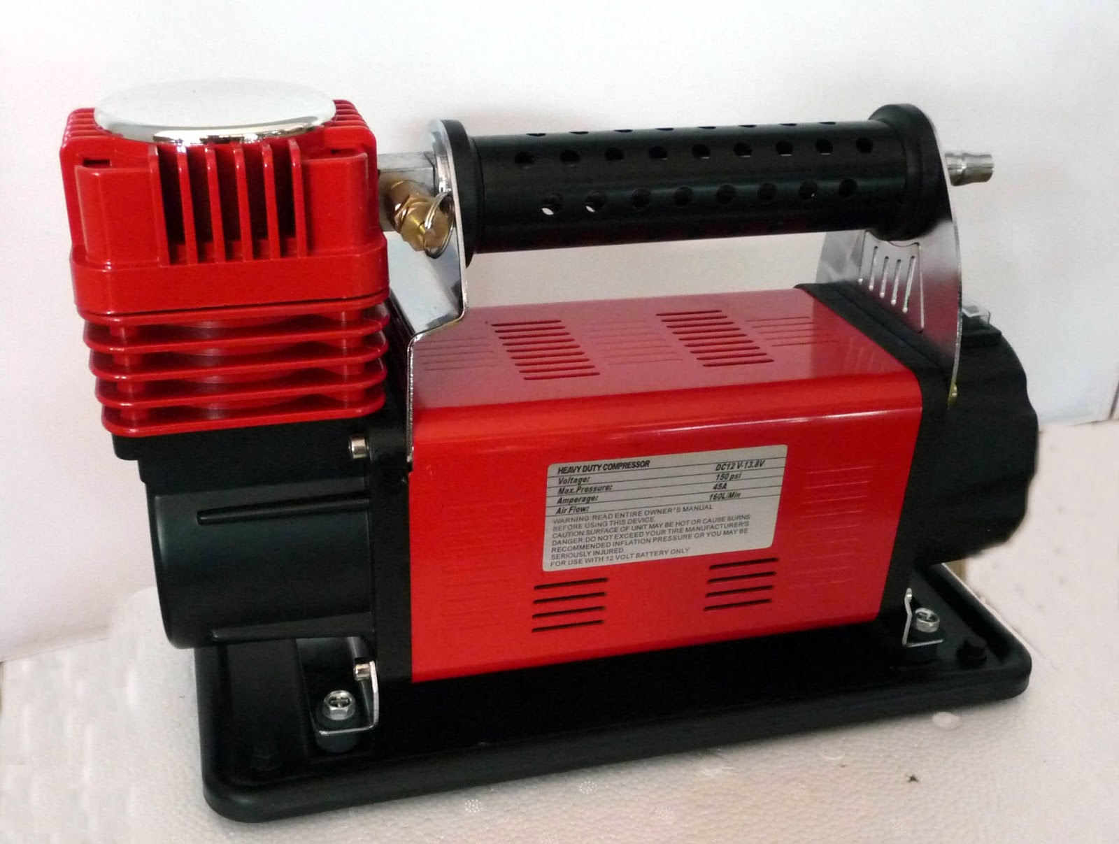 Offroad Scene (LED lighting Solutions): 160 l/m 12 volt air compressor