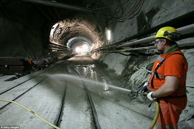 GOTTHARD ROAD TUNNEL