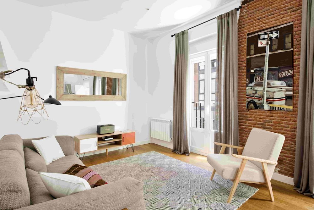Cómo decorar salones pequeños: ideas y consejos que funcionan Salón pequeño de inspiración vintage