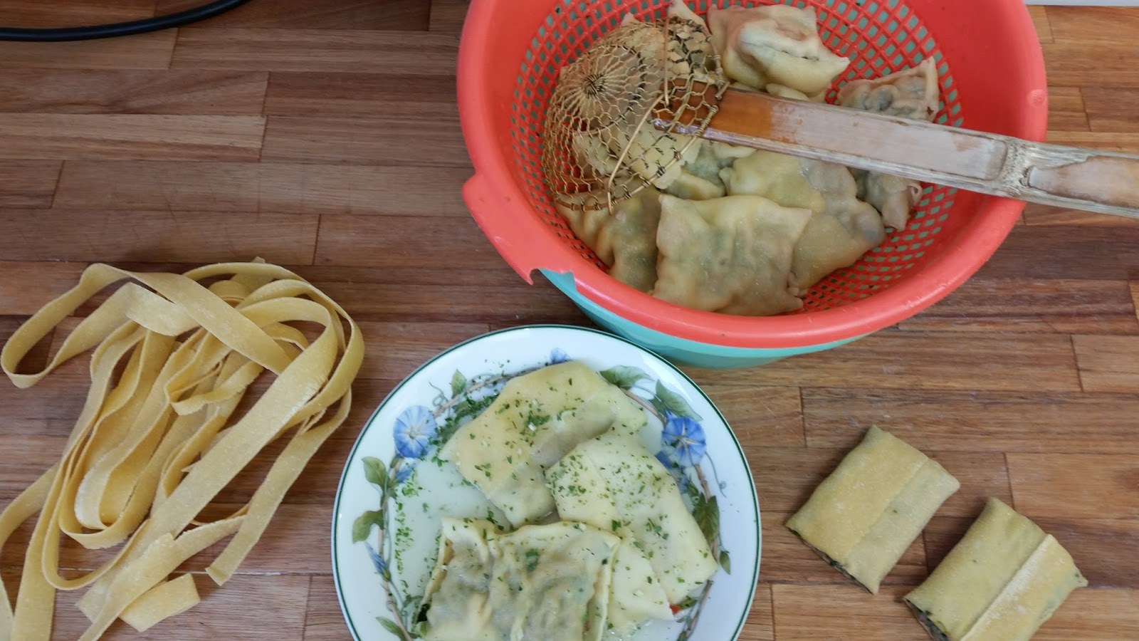 schwäbische Maultaschen - Nudeln aus dem restlichen Nudelteig