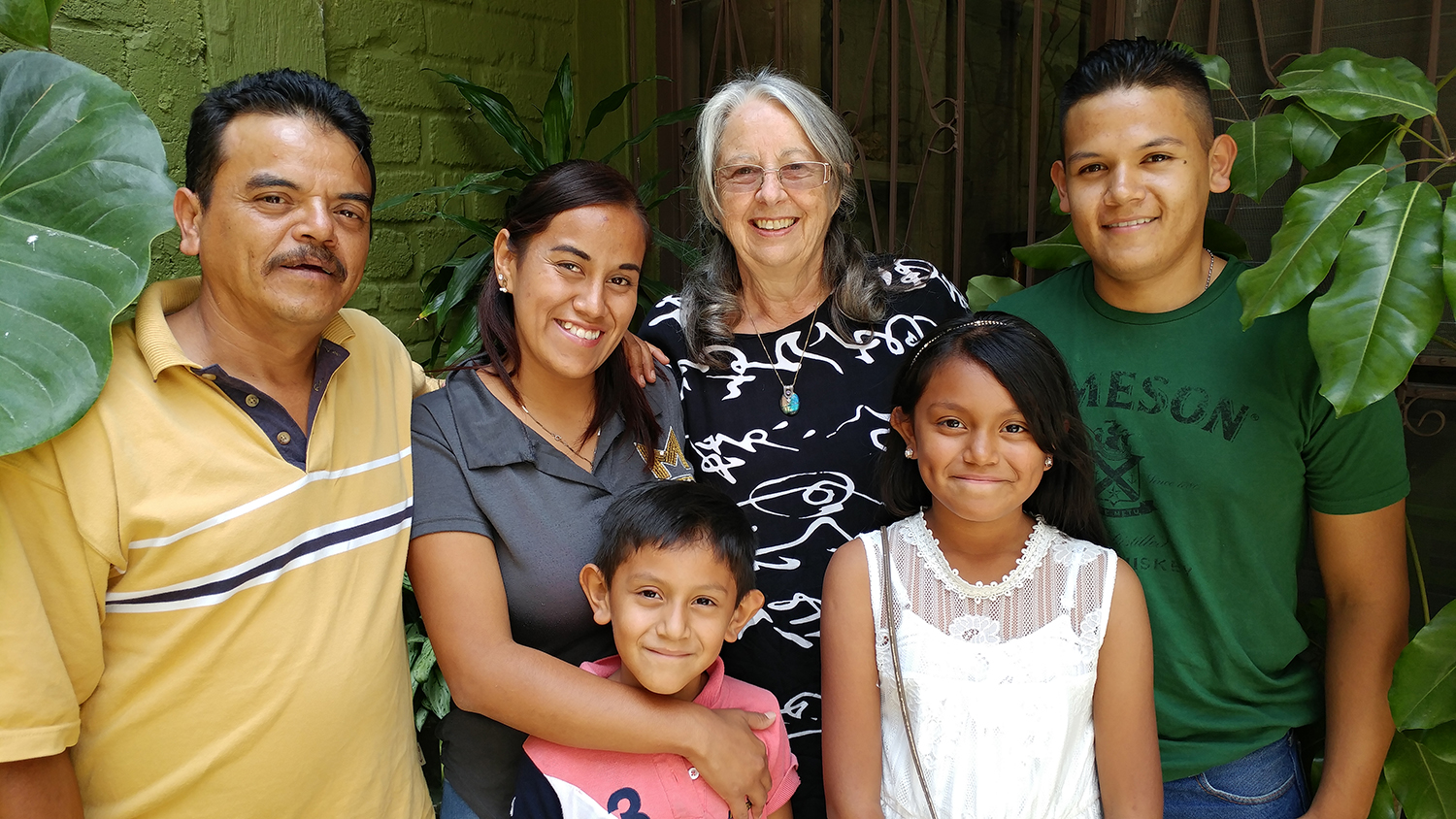 Joyce Wycoff Inching into wonderland Today I met an ordinary Mexican