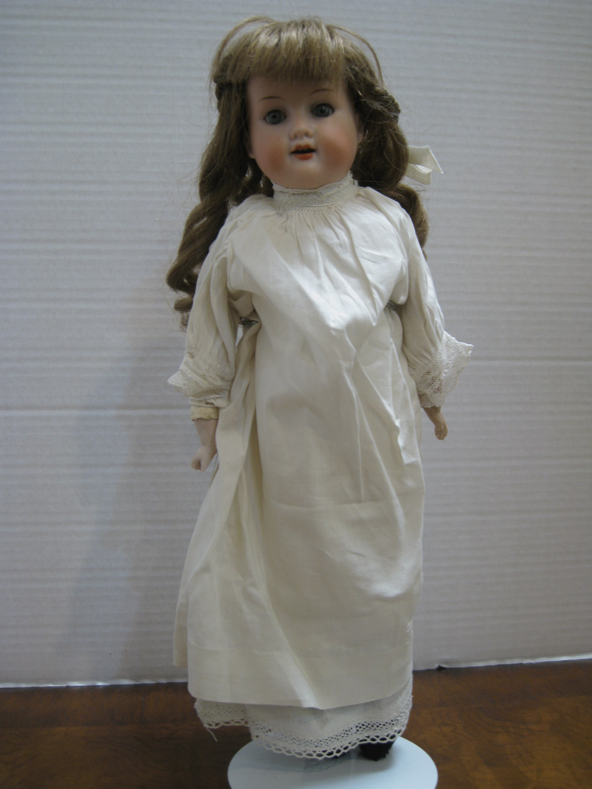 Antiques, Art, and Collectibles Antique dolls