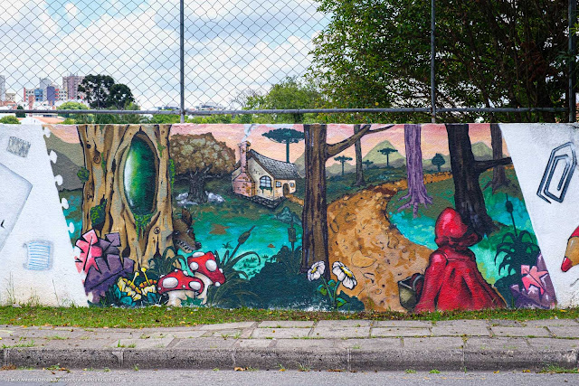 Grafite no muro da Escola Estadual República Oriental do Uruguai 