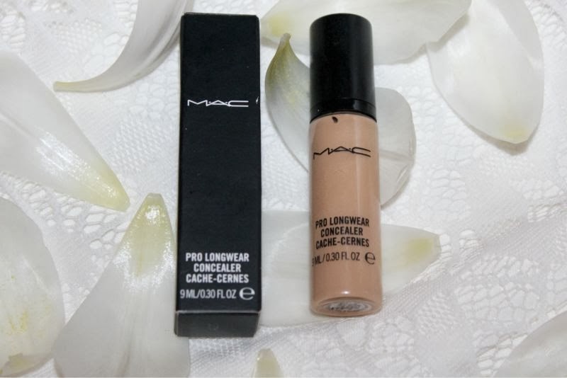 MAC Longwear Concealer Review | The Sunday Girl
