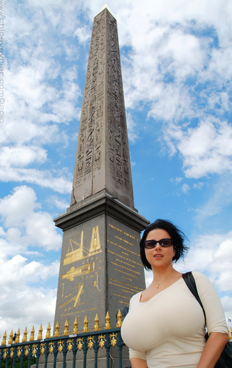 SUPER SHOGUN: CHLOE VEVRIER IN PARIS