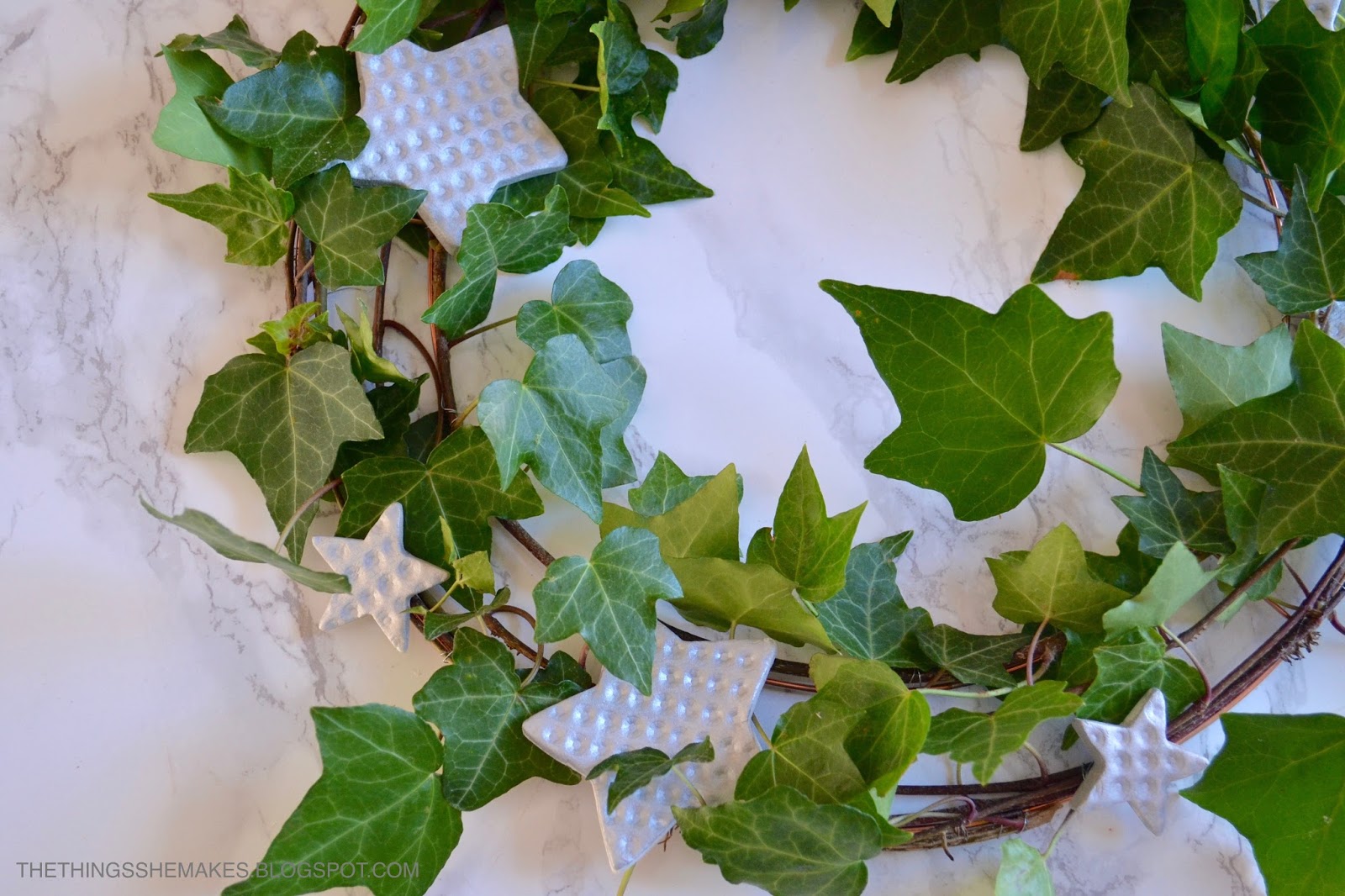 DIY Christmas Ivy & Star Wreath The Things She Makes