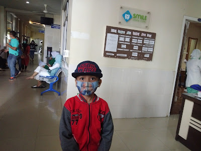 abang mau periksa gigi di rs tiara sella