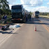 Mecânico morre atropelado por carreta na BR 020 zona urbana de Luis Eduardo Magalhães; motorista foge