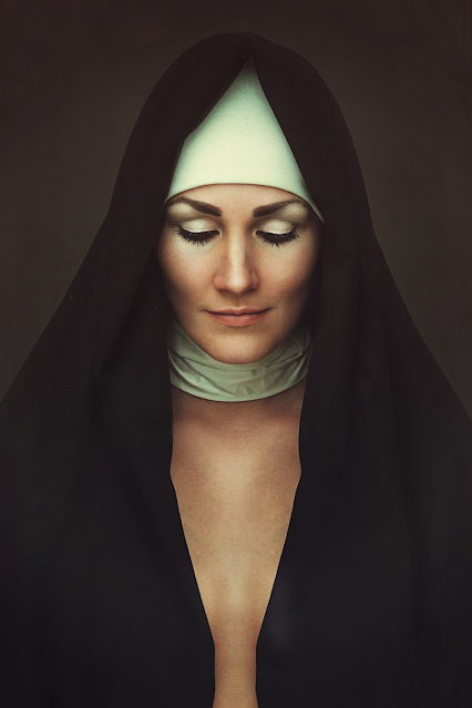 Is ambition antagonistic and aversive to modesty? Example of a nun