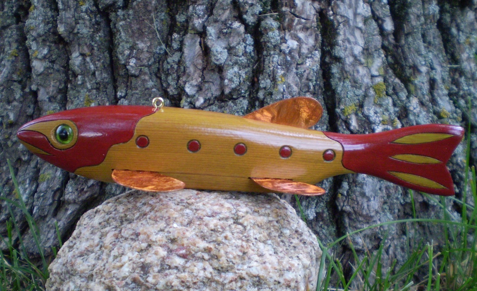 Jay McEvers Fish Decoys Working fish decoys early on.