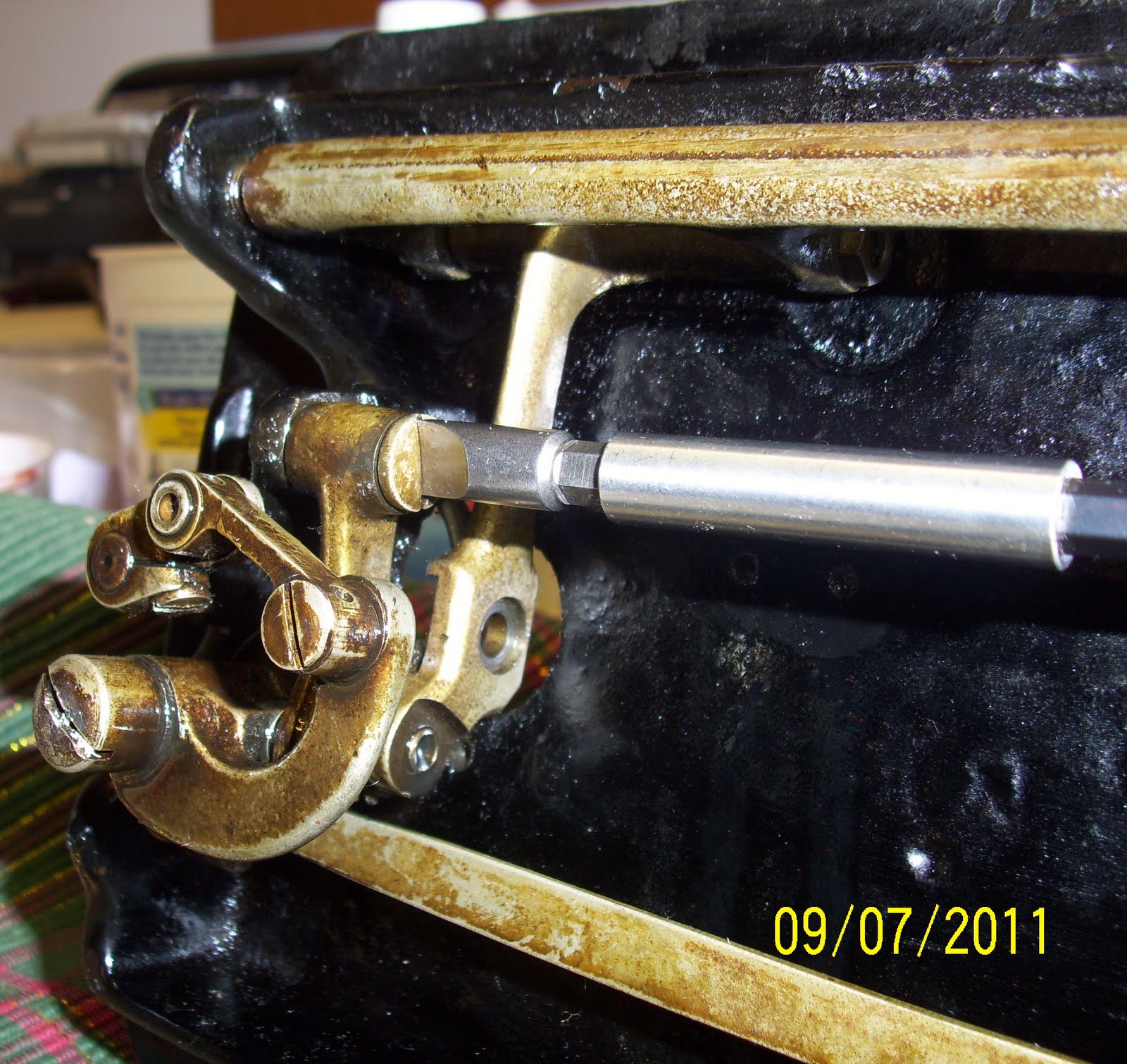My Sewing Machine Obsession How to service and clean a Singer 66