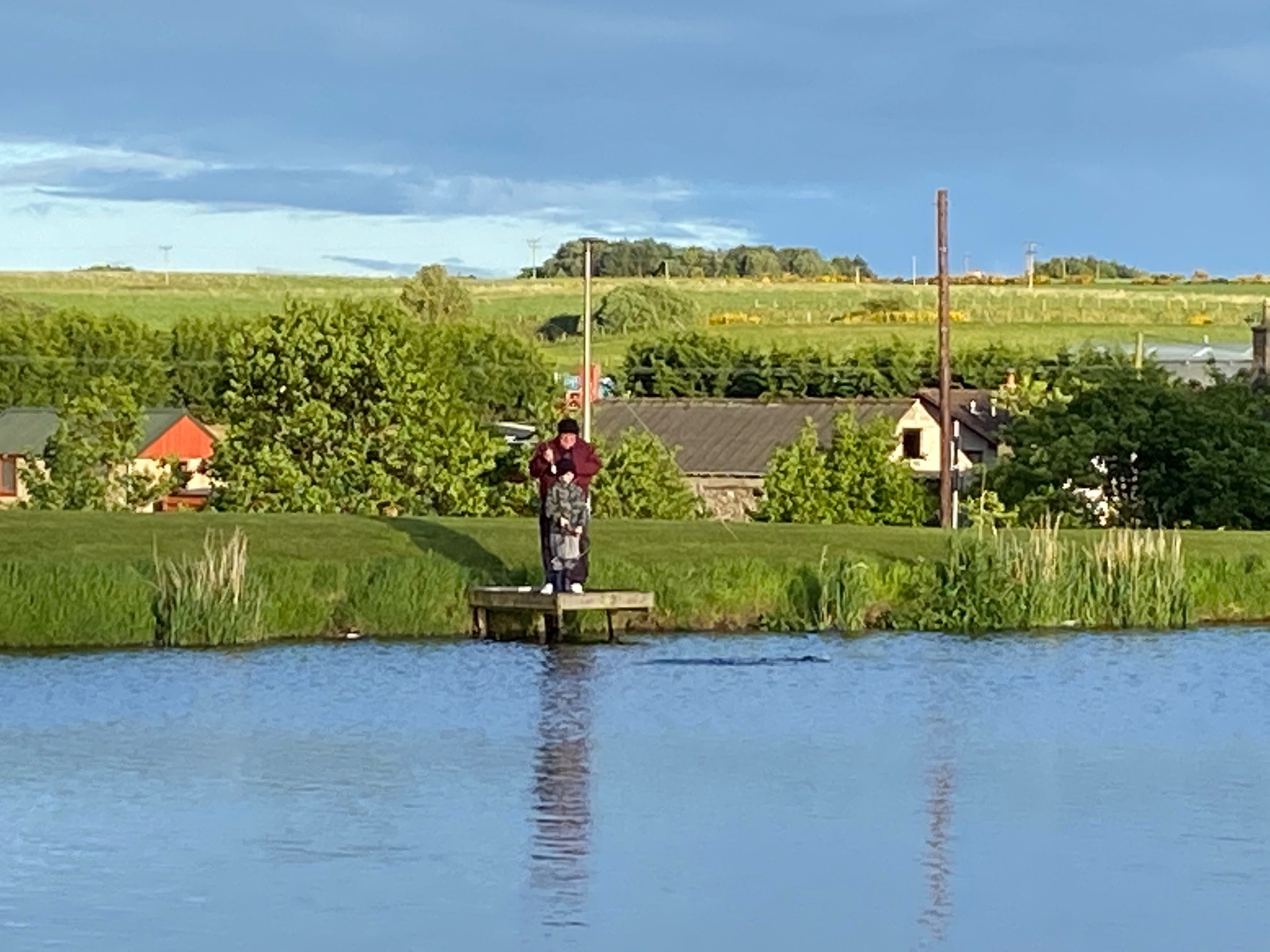 Dee & Don Salmon Fishing A Good Day At Mill Pond Fishery