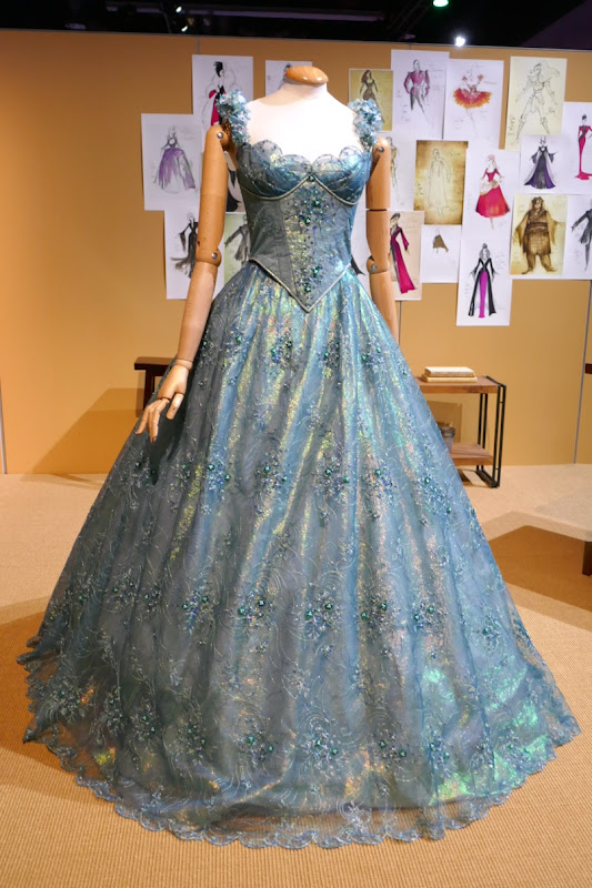 Jessy Schram Once Upon a Time Cinderella costume