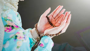 Gambar Orang Berdoa
