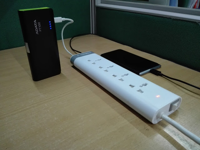 Trên tay ổ cắm MasterPlug E4030U 4 lỗ tích hợp Smart USB tự điều chỉnh dòng điện