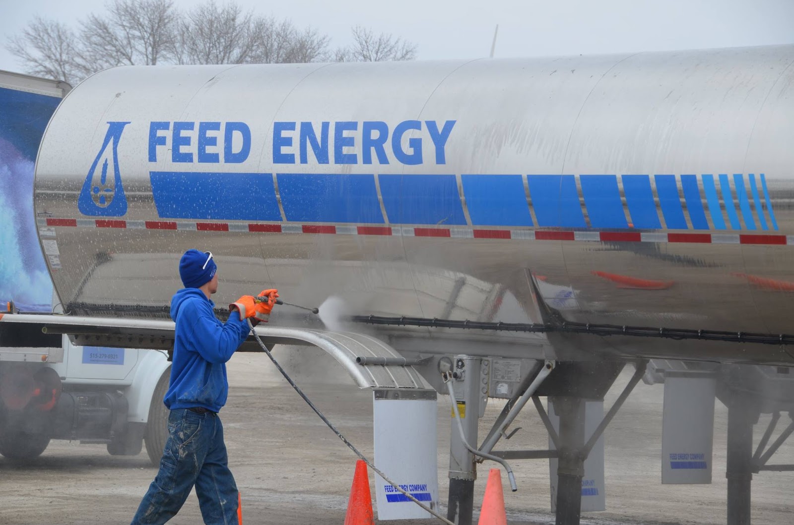 MEC&F Expert Engineers Several workers were taken to the hospital