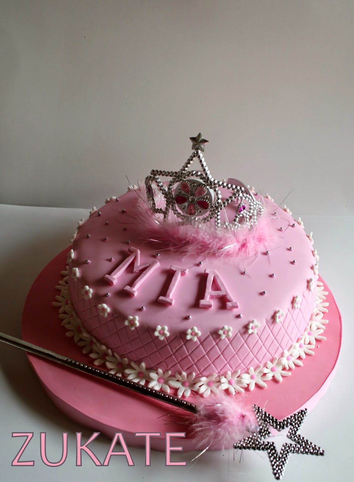 TORTA DE PRINCESA PARA MIA | ZUKATE