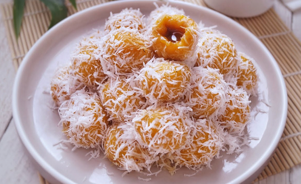 Kue Klepon Ubi