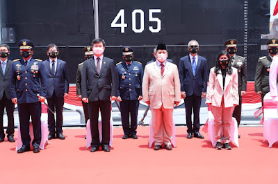 Panglima TNI Hadiri Serah Terima Kapal Selam KRI Alugoro-405