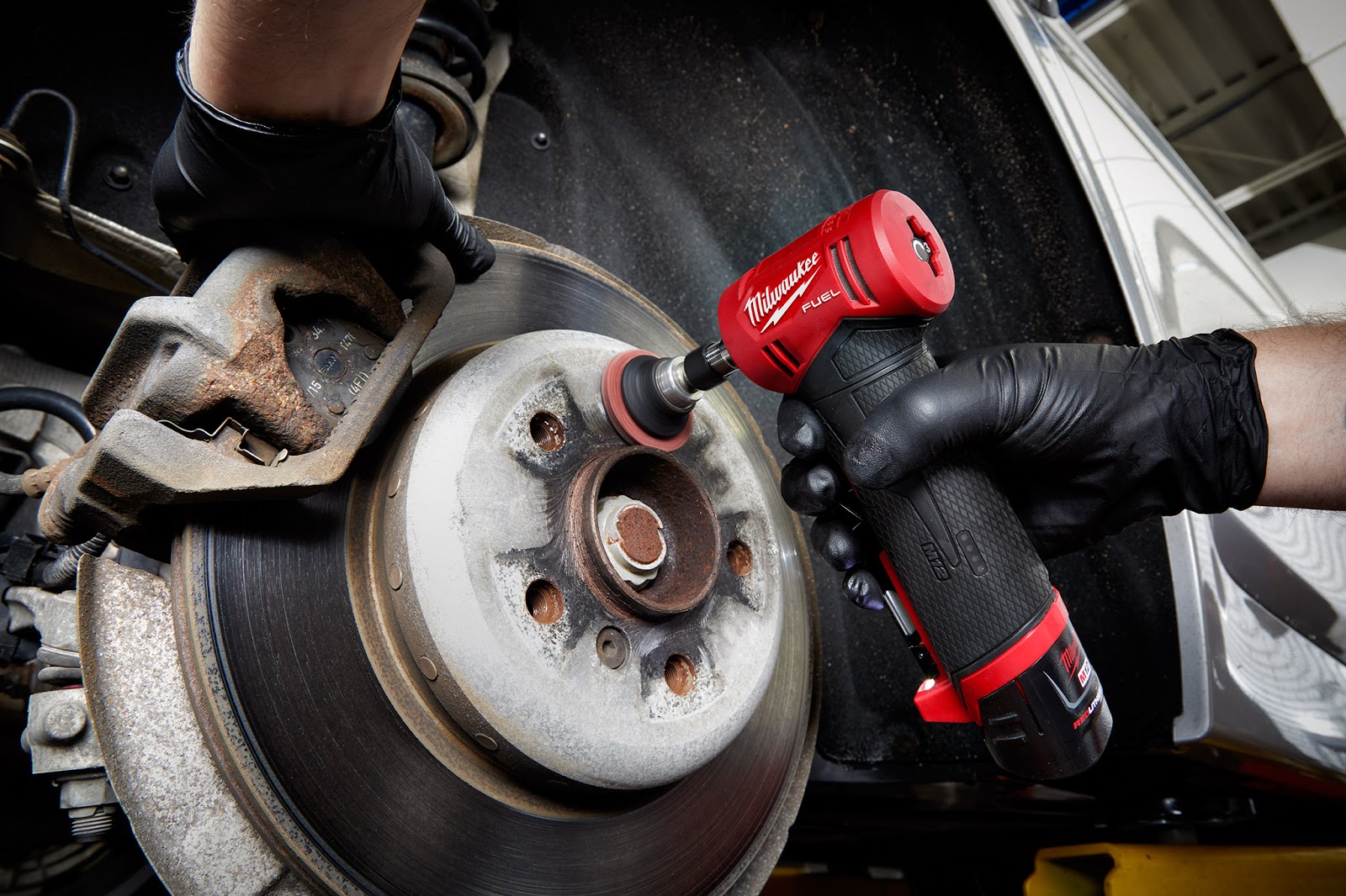 Tool Review Zone Milwaukee’s New M12 FUEL Right Angle Die Grinders