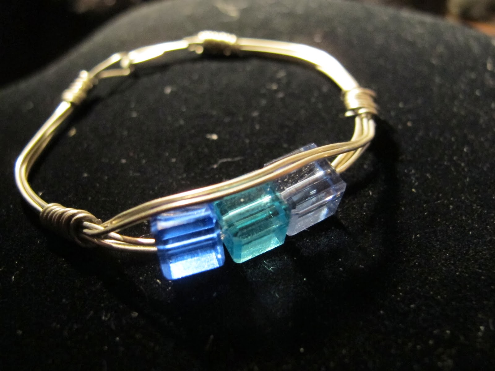 Naomi's Designs: Handmade Wire Jewelry: Silver wire wrapped bracelet ...
