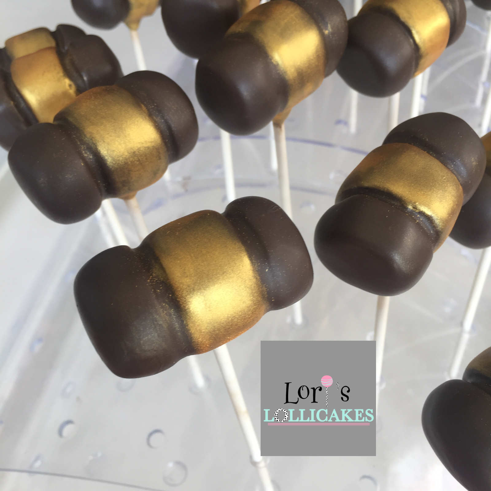 Lori's Lollicakes Gavel cake pops