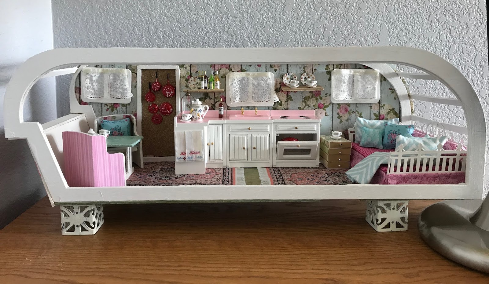 Thinking Out Loud My Greenleaf Dollhouse Camper
