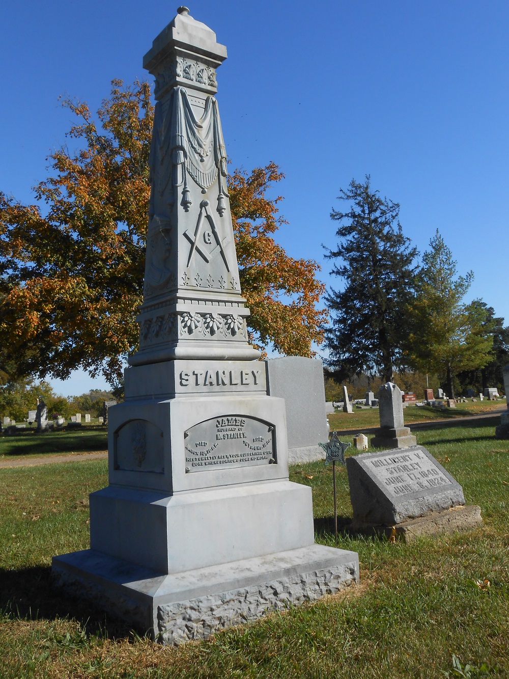 The Lucas Countyan "White bronze" by any other name is plain old zinc