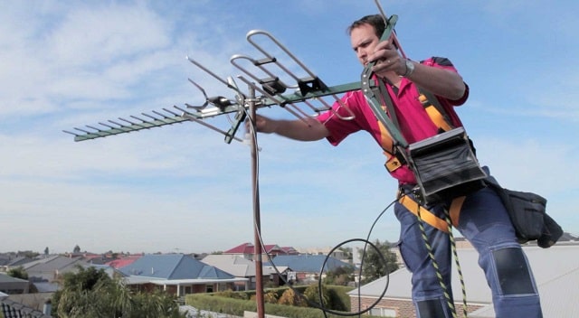 best aerial tv installation companies leeds uk manchester