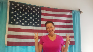 women american flag hands in peace sign