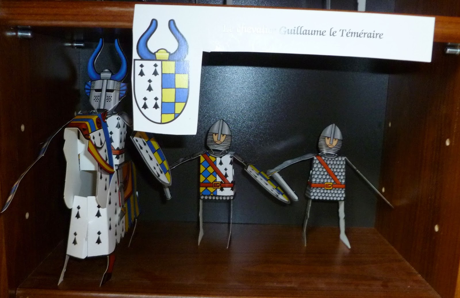 Lot de 4 cartons a decouper figurines militaires | eBay