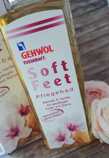 Gehwol Fusskraft Soft Feet Pflegebad Mandel & Vanille 