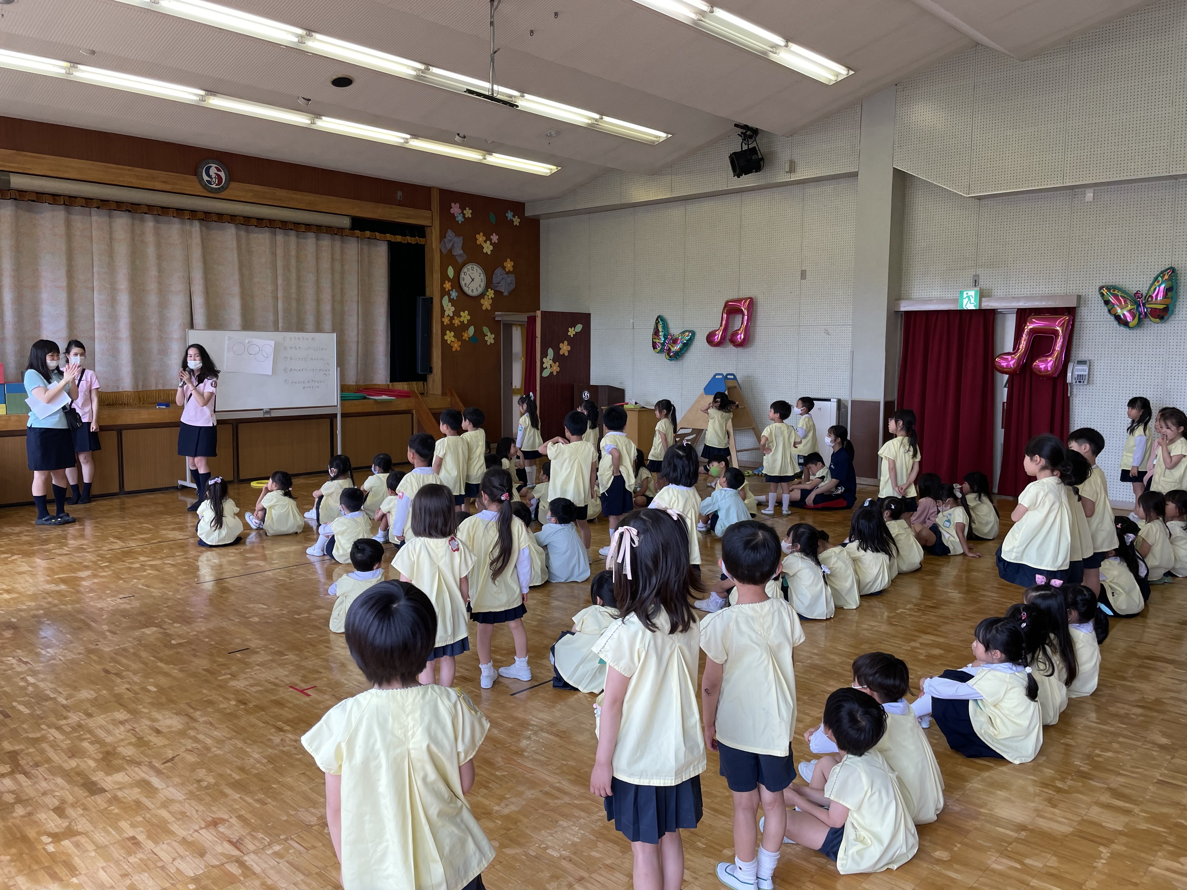 せいか幼稚園blog ５歳児 マーチング曲 楽器発表