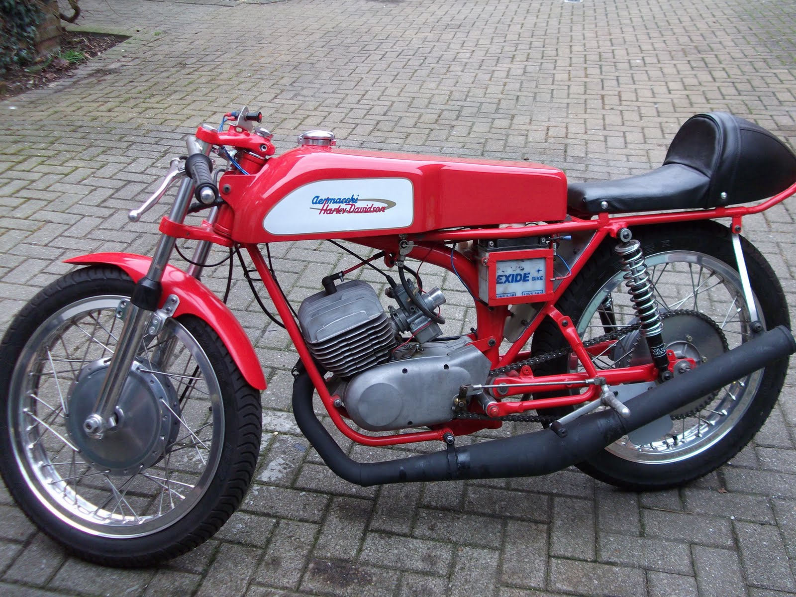 harley davidson aermacchi 125