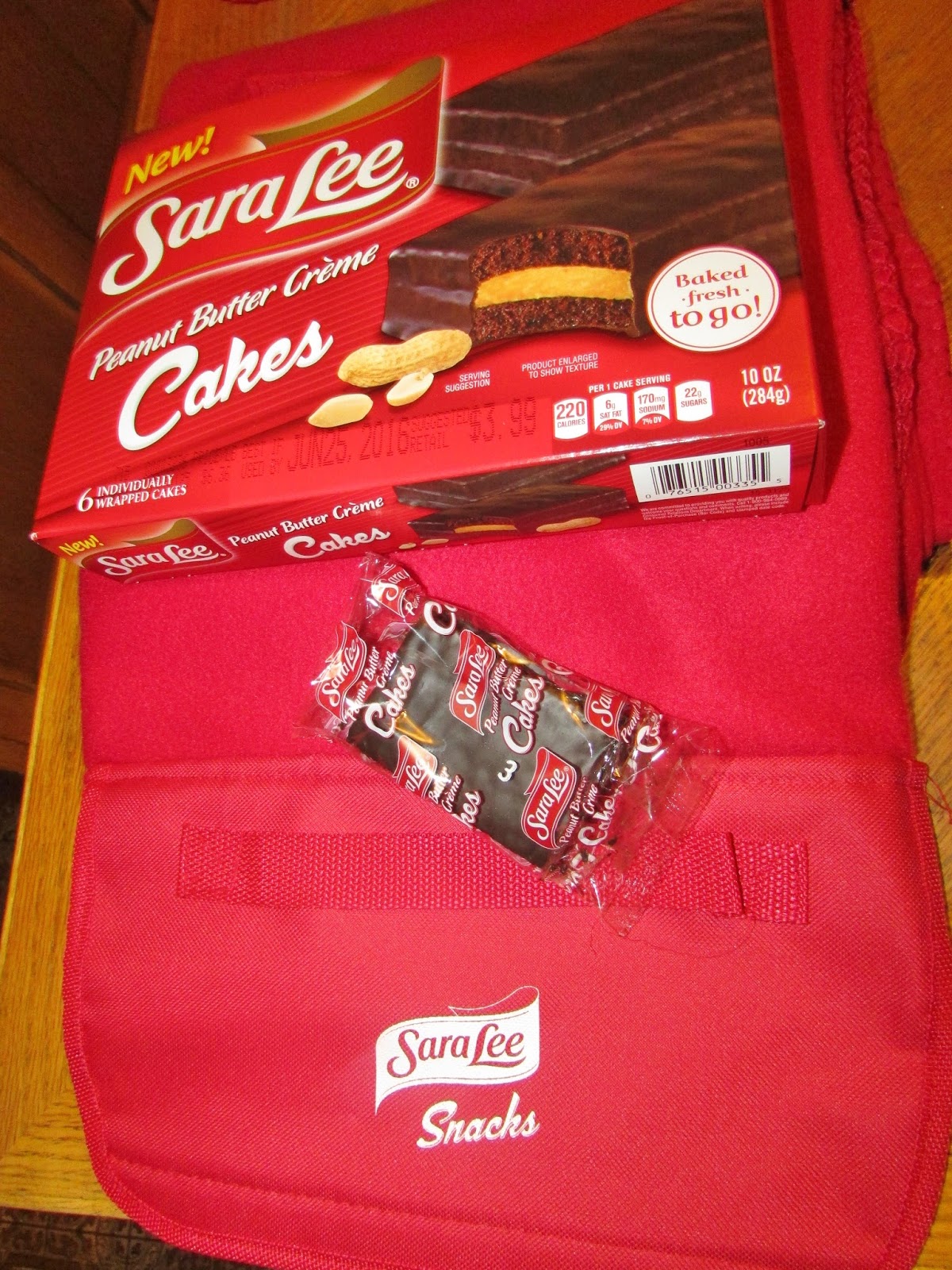 Heck Of A Bunch Sara Lee® Snacks Peanut Butter Crème Filled Cakes