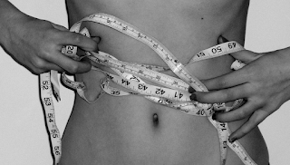 3 maiores causas e sintomas da Anorexia Nervosa