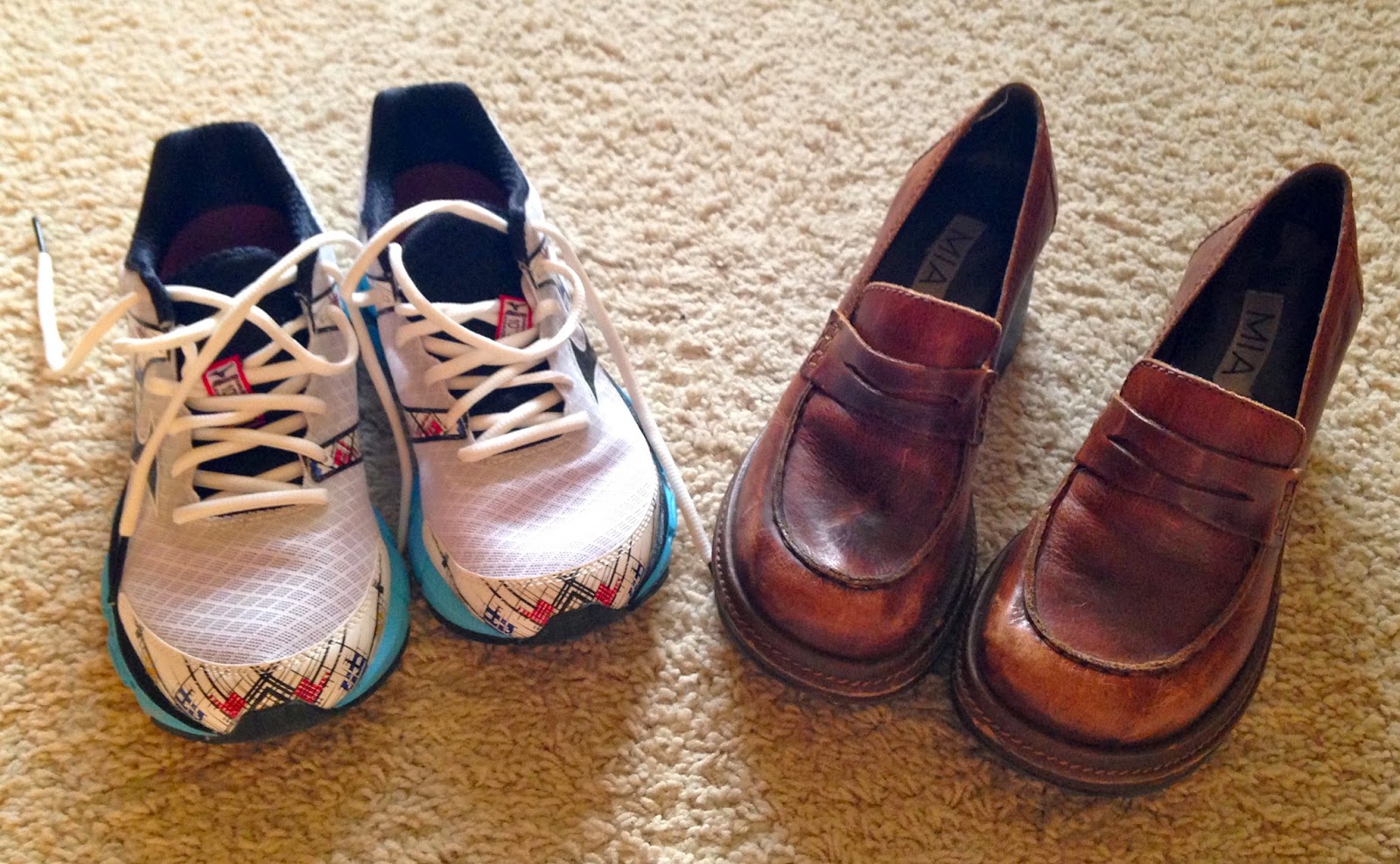 american eagle running shoes