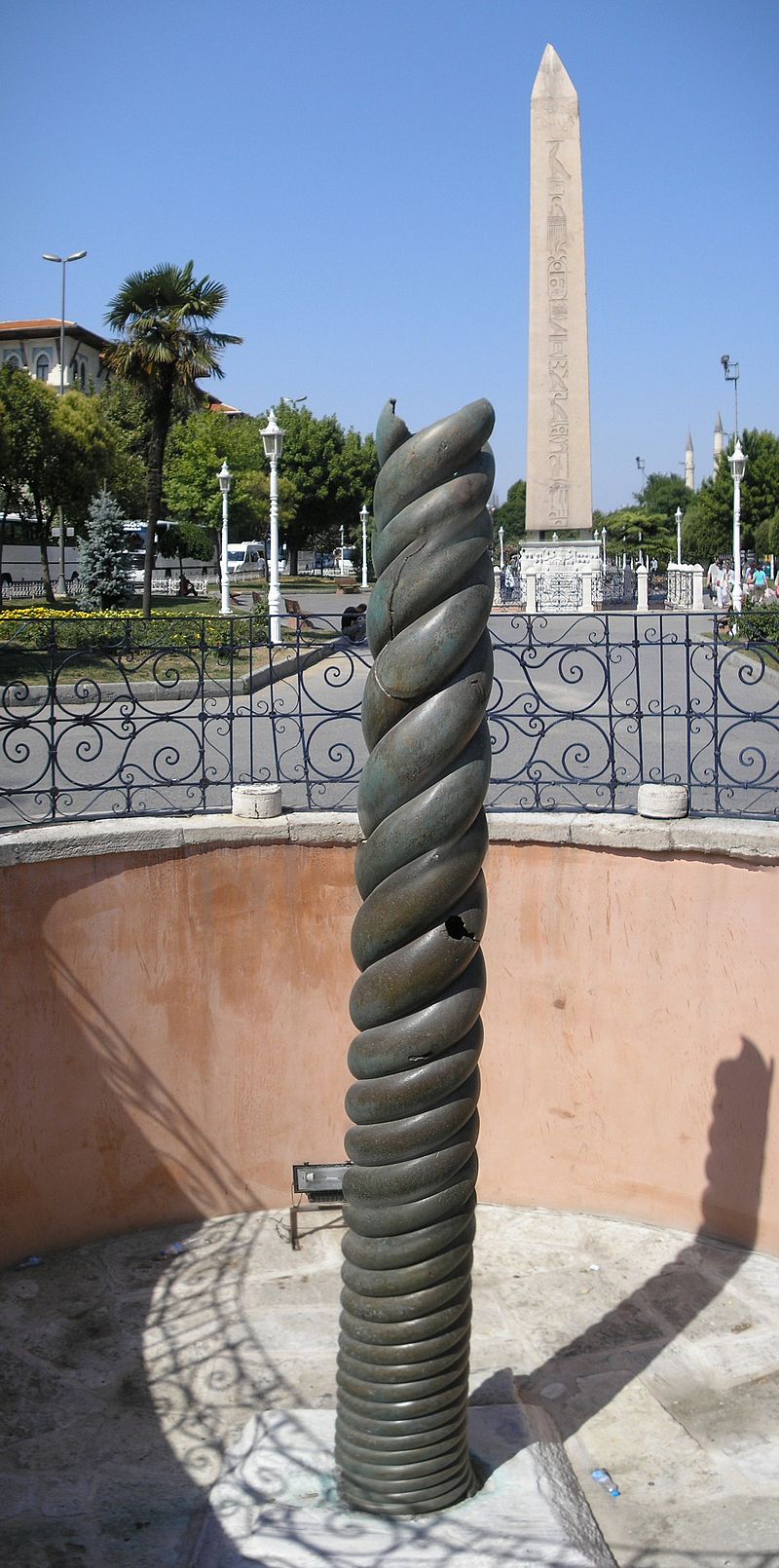COSMOECOLOGÍA: Columna de las Serpientes (Turquía)