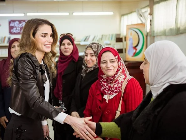 Queen Rania of Jordan at Royal Health Awareness Society’s Healthy Schools National Accreditation project