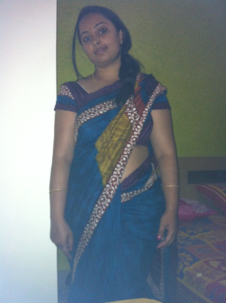 Decent Marathi Housewife Picture