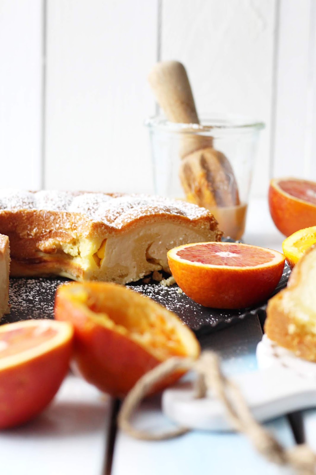 Blutorangenkuchen mit Käsekuchenfüllung - Biskuitwerkstatt