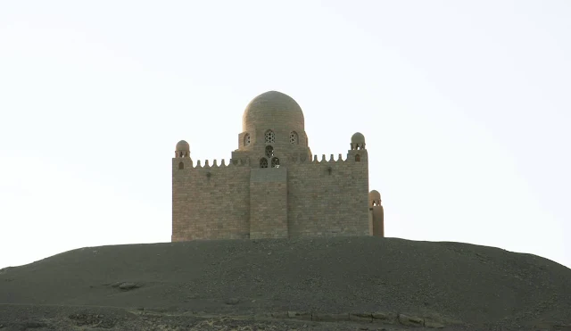 Mausoleo de Aga Khan en Aswan