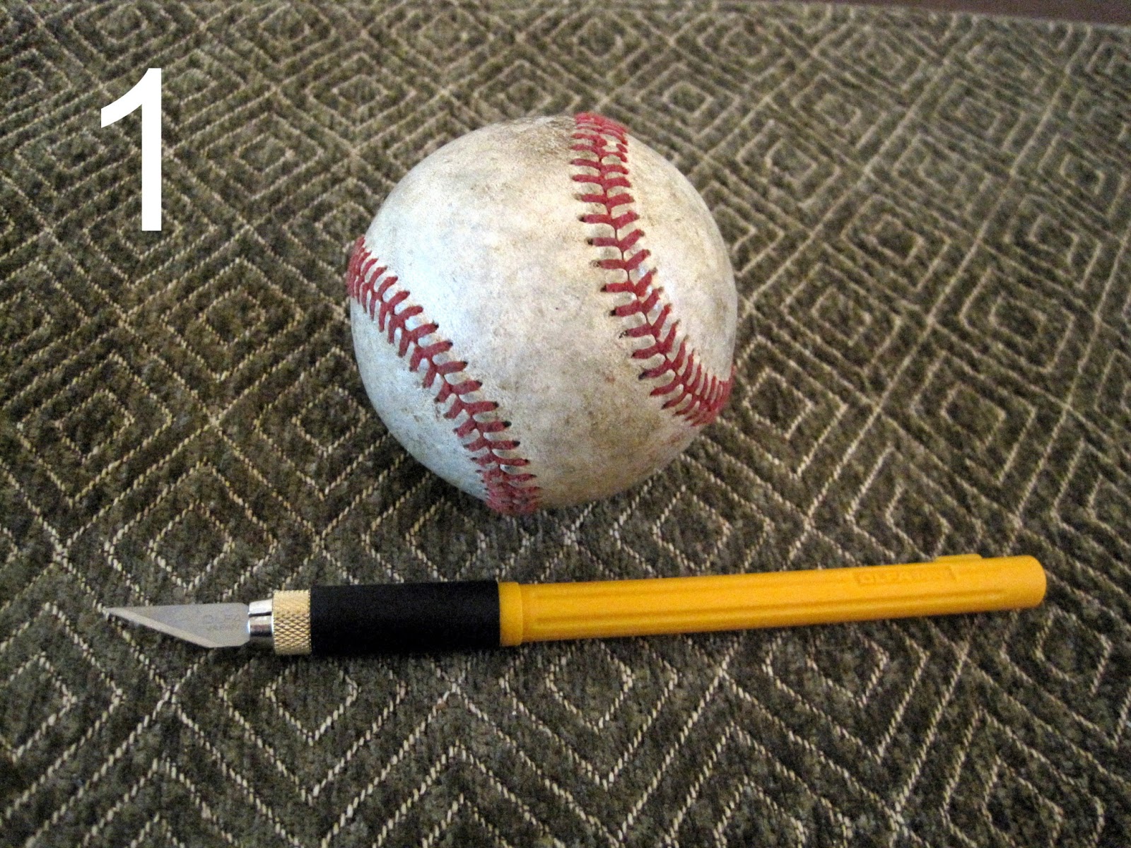 Yours Truly DIY Baseball Bracelet