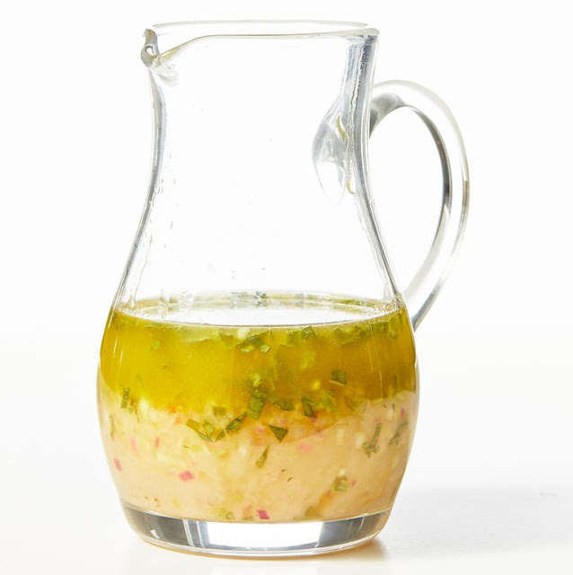 How To Make Horseradish-Scallion Vinaigrette