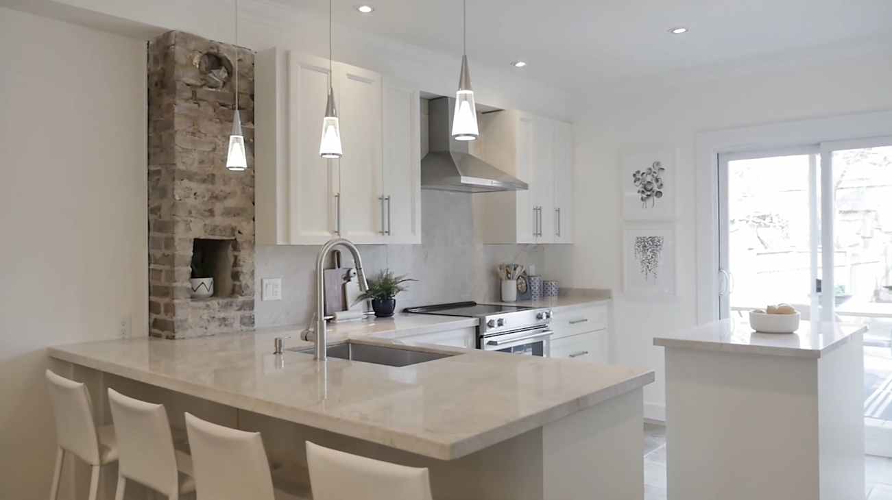 Home Interior Design Tour vs. 175 Humewood Dr, Toronto, ON - Sotheby's International Realty Canada