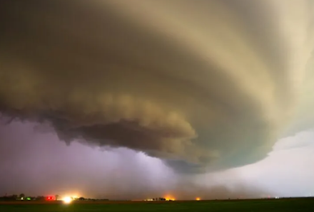 Υπερκυτταρική καταιγίδα (supercell), προκάλεσε χαλάζι σε μέγεθος μεγαλύτερο μπάλας του πινγκ πονγκ στο Τέξας (εικόνες)