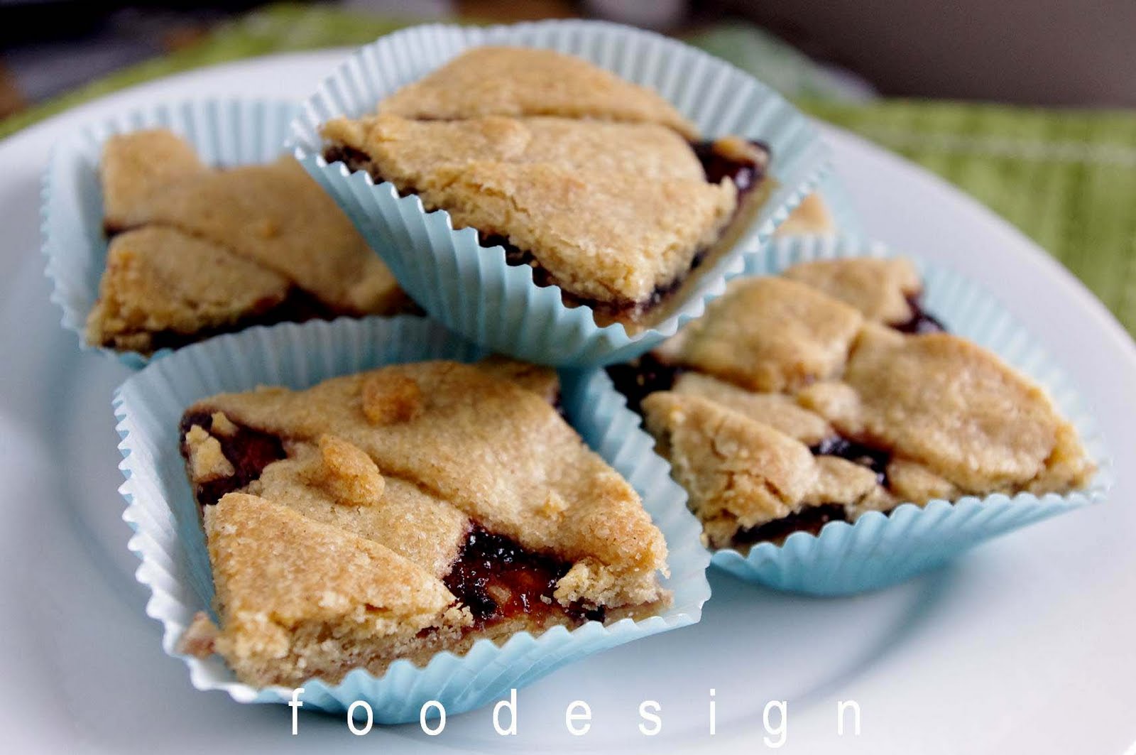 foodesign blackberry jam squares