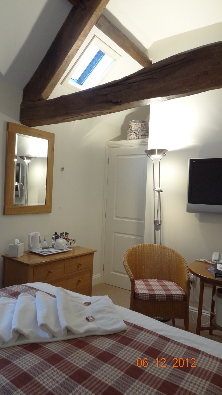 To Paris and Beyond: 06-12 Flamingo Land - Funny Name for an Amusement Park