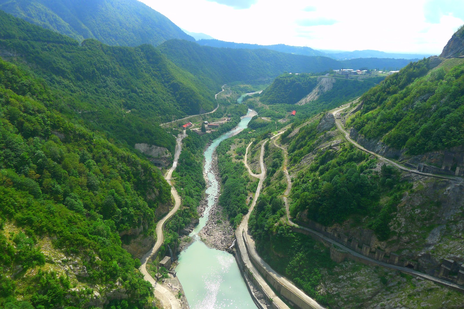 Грузия река алазани