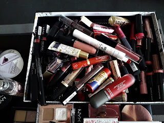 make up hoarder